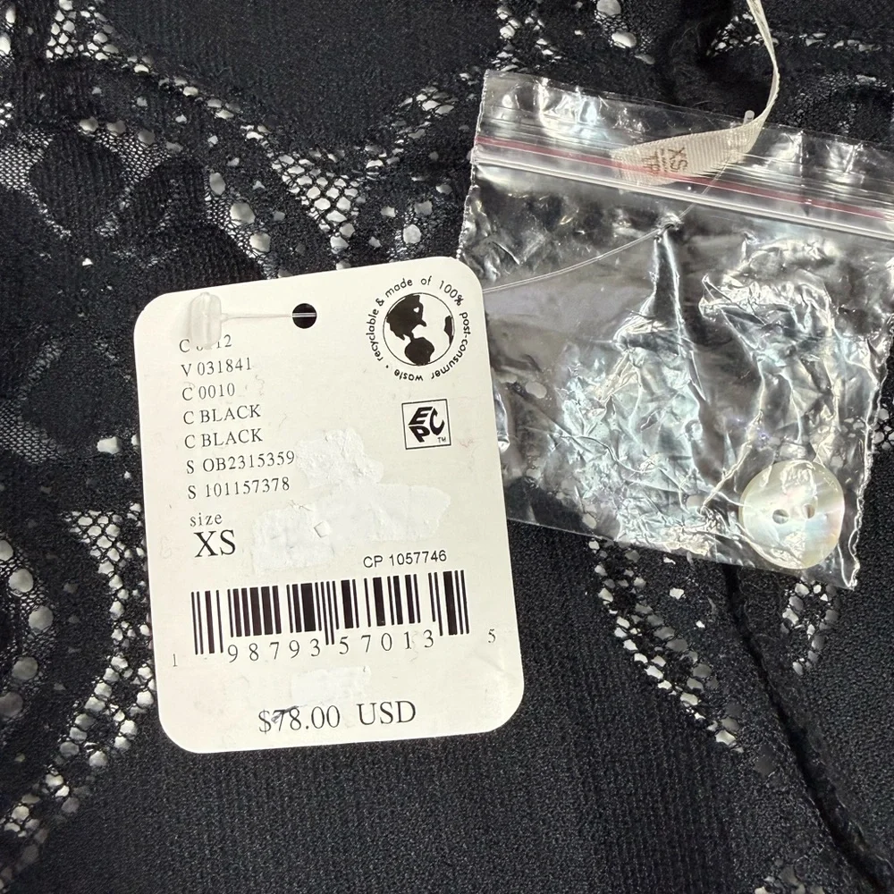 Free‎ People Jae Button-Up Top, Size XSMALL